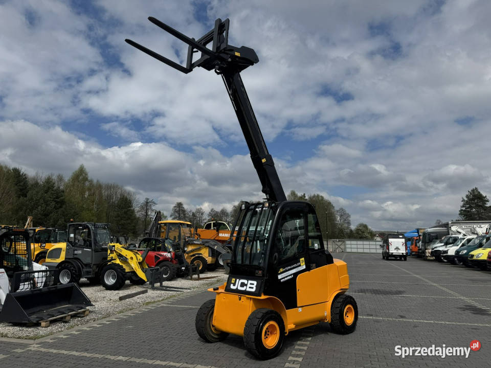 wózek czołowy JCB TLT 35D 4x4 T4 TELESKOP Widełki