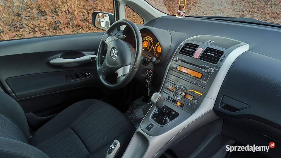 Toyota Auris 16 b Automat 103 Przebiegu z Rok produkcji 2007 sprzedam