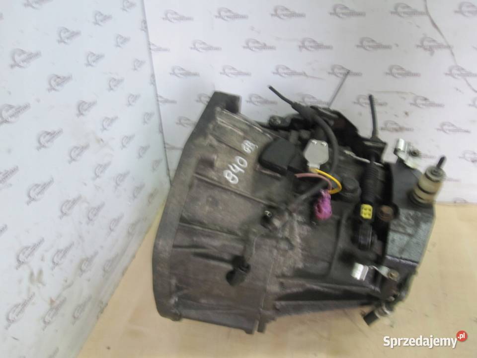 TRAFIC VIVARO PRIMASTAR 20 DCI M9R782 EURO4 114 dostawcze Kielce