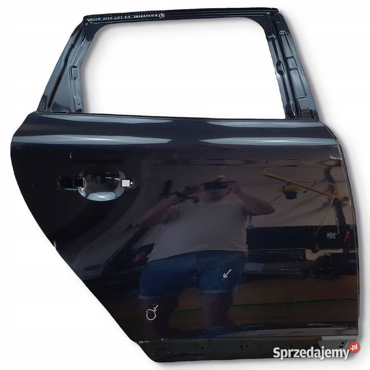 DRZWI PRAWY TYŁ Volvo XC60 LIFT 201317 EUROPA Chełm