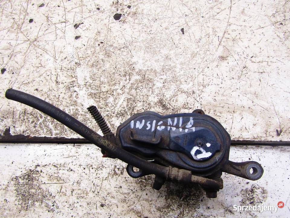 ZACISK HAMULCOWY PRAWY 15 TURBO OPEL INSIGNIA B