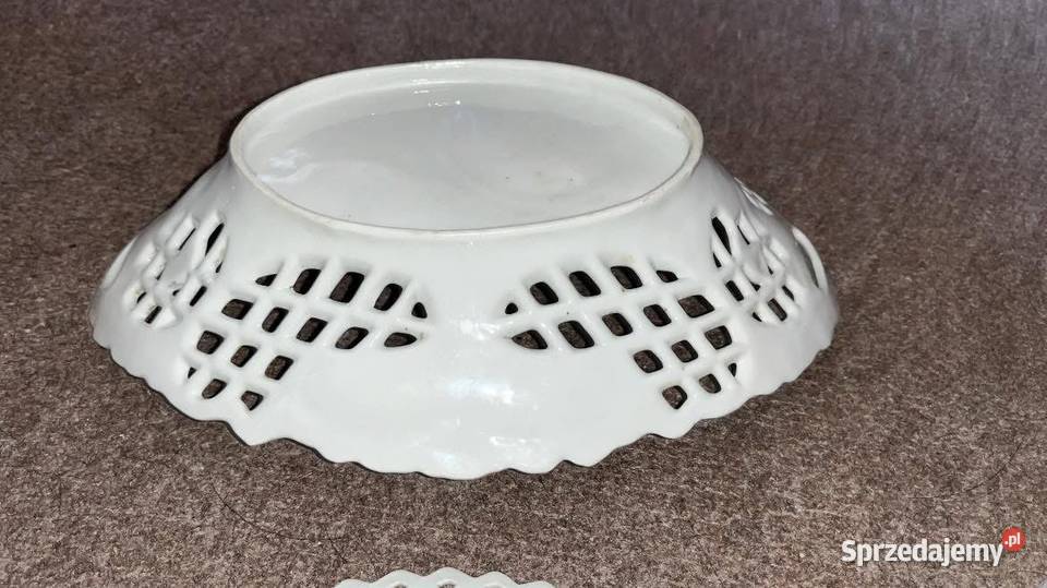 Talerzyk z ażurem Nenufary Biała porcelana Gdańsk