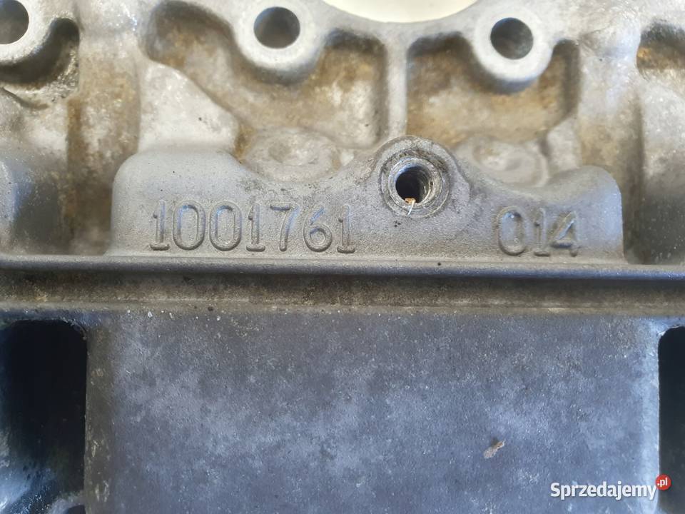 Volvo S60 V70 II 20 24 T POKRYWA ZAWORÓW 1001761 Głowice cylindrów lubelskie Chełm