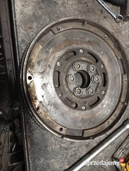 Koło dwumasowe Audi A4 18 Turbo APU osobowe Gorlice sprzedam