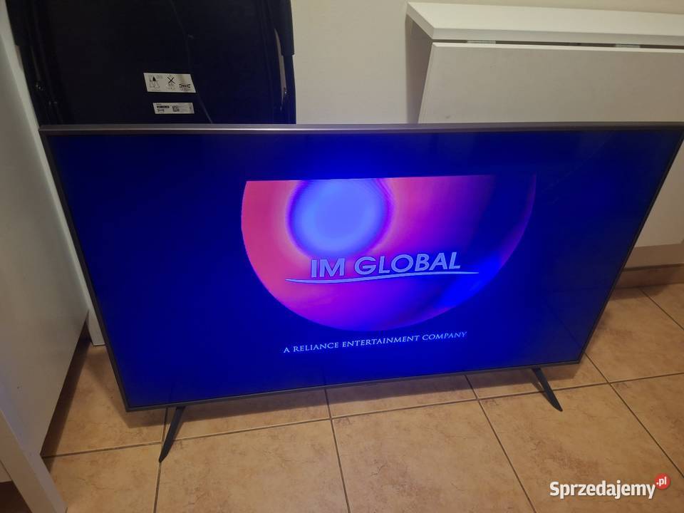 sprzedam tv Samsung UE43TU7102 oled youtube itp