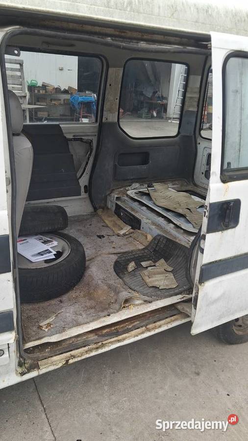 Na części Subaru Libero 12 4x4 skrzynia maska sprzedam