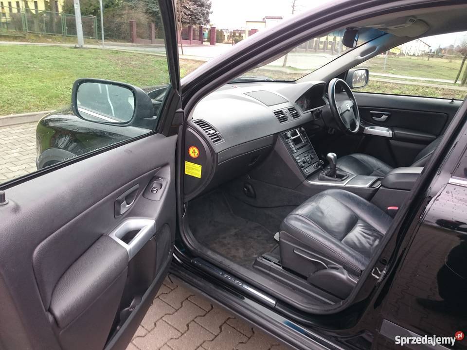 Volvo XC90 4x4 Opłacony 7 osobowy aluminiowe felgi Miękinia