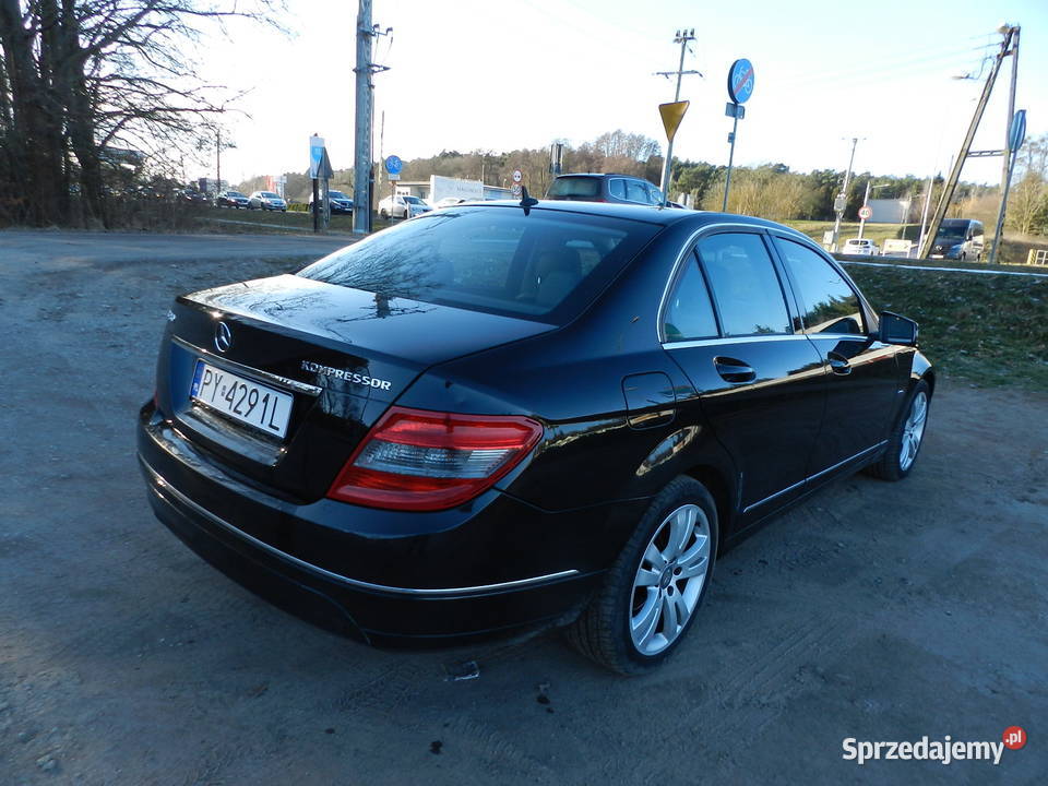 MercedesBenz Klasa C W204 C 180 KOMPRESOR piękna centralny zamek wielkopolskie Puszczykowo sprzedam