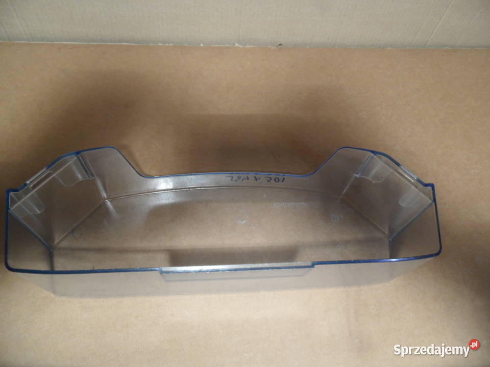 polka balkonik lodowki amica Strawczyn