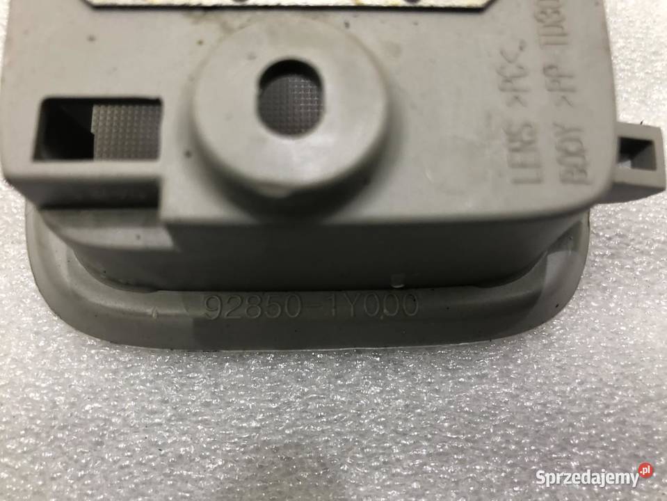 LAMPKA KABINY PRZÓD KIA PICANTO II 928501Y000