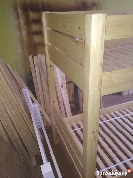 wytrzymałe piętrowe łóżko sosnowekolor