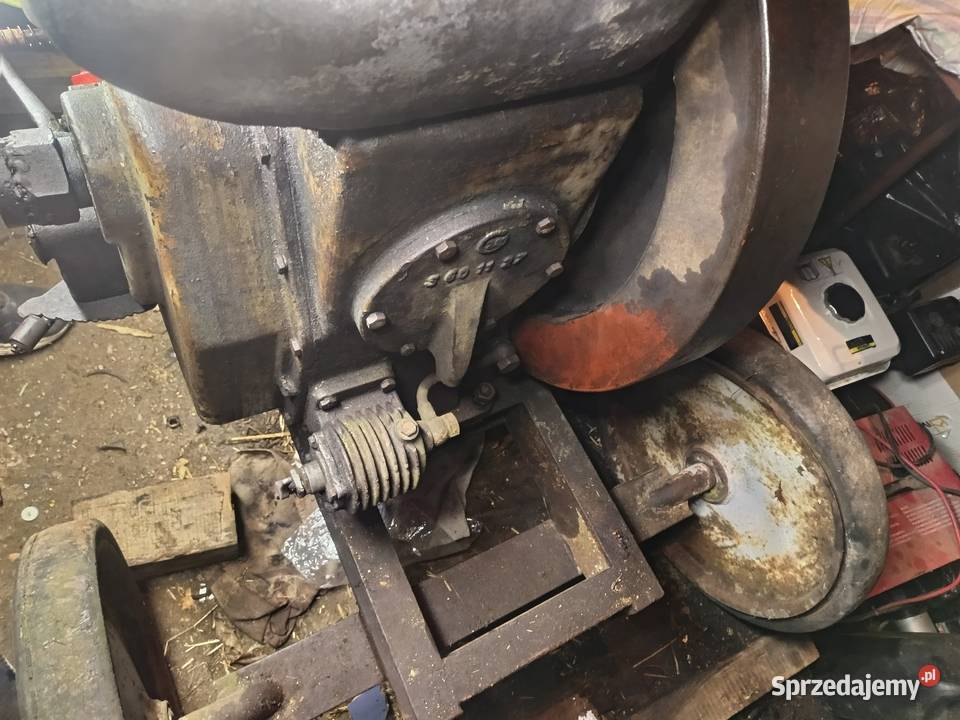 Sprzedam silnik es 18 łódzkie Słowik