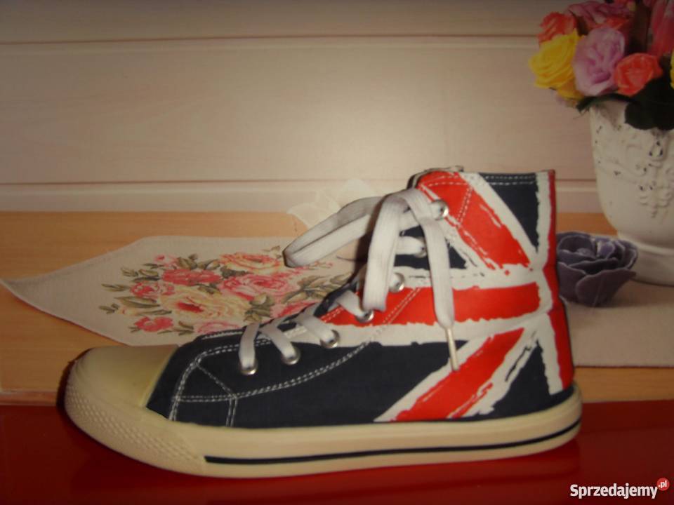 TRAMPKI Z ANGIELSKĄ FLAGĄ ROZMIAR 39 WROCŁAW tkanina Wrocław