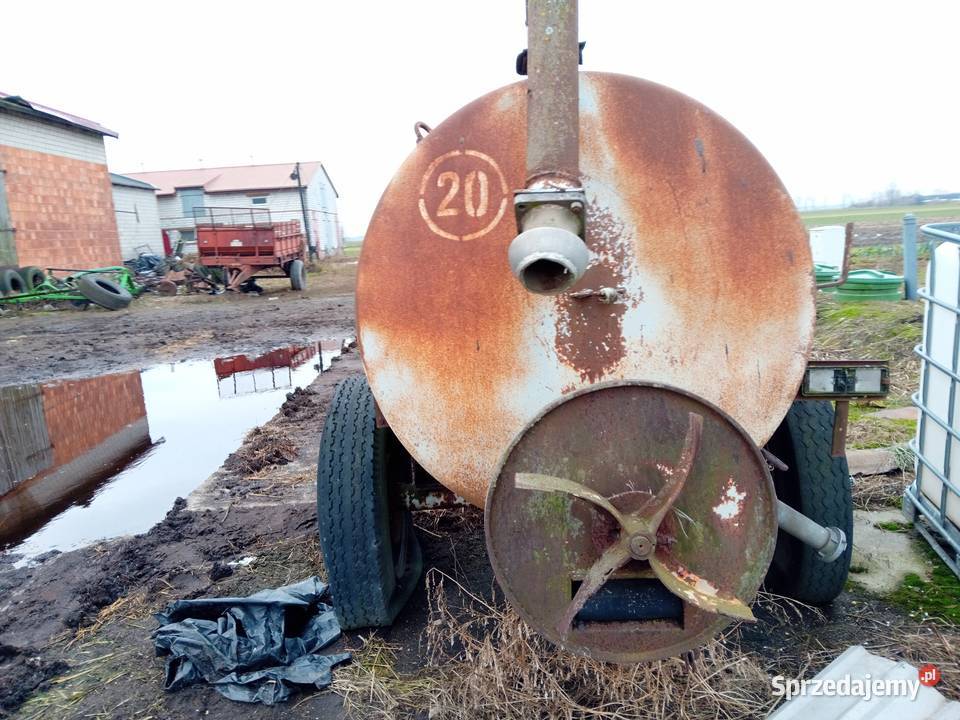 Beczkowóz 3000 litrów nieuszkodzony Łęczyca