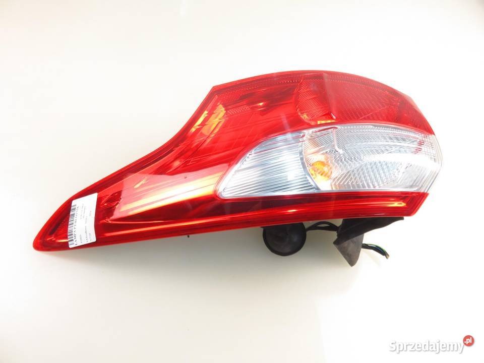 LAMPA PRAWA TYLNA FORD FOCUS MK3 Turnier sprzedam