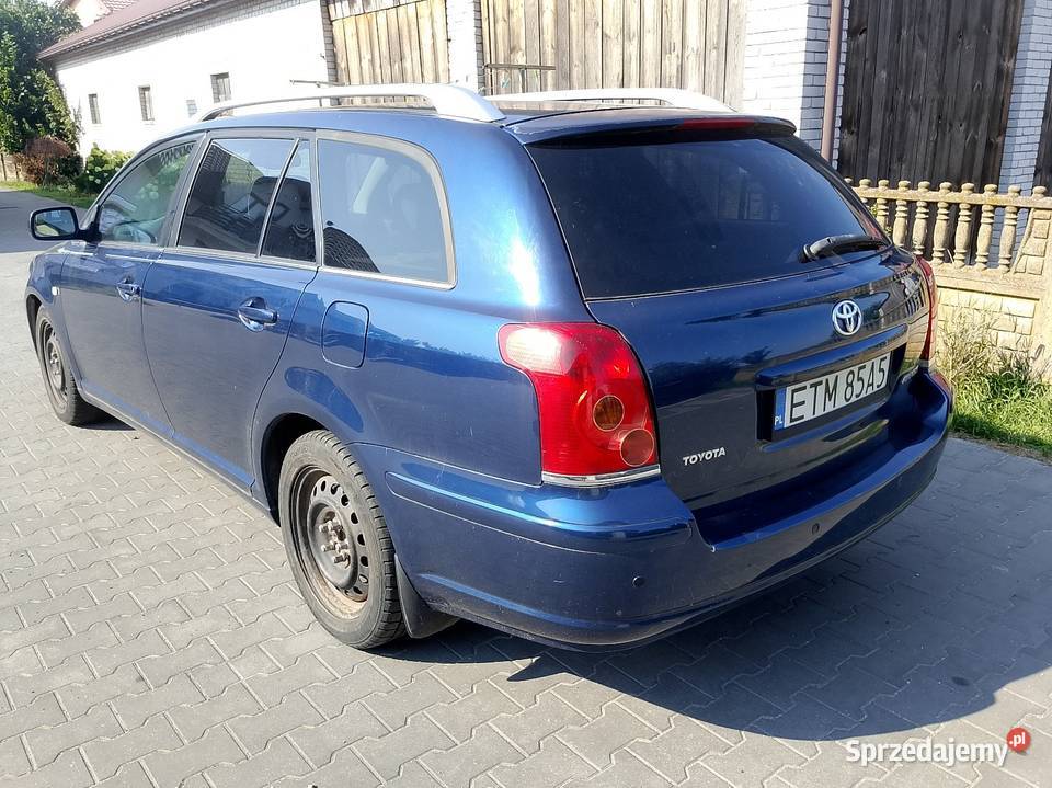 Toyota Avensis benzyna łódzkie Brzuza