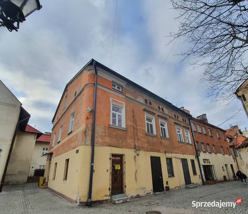 Kamienica dochodowa na sprzedaż w Tarnowie