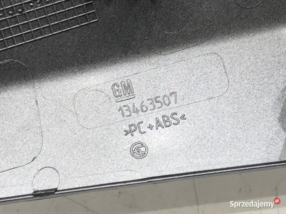 LISTWA DEKOR OPEL CROSSLAND 13463507 Hatchback sprzedam