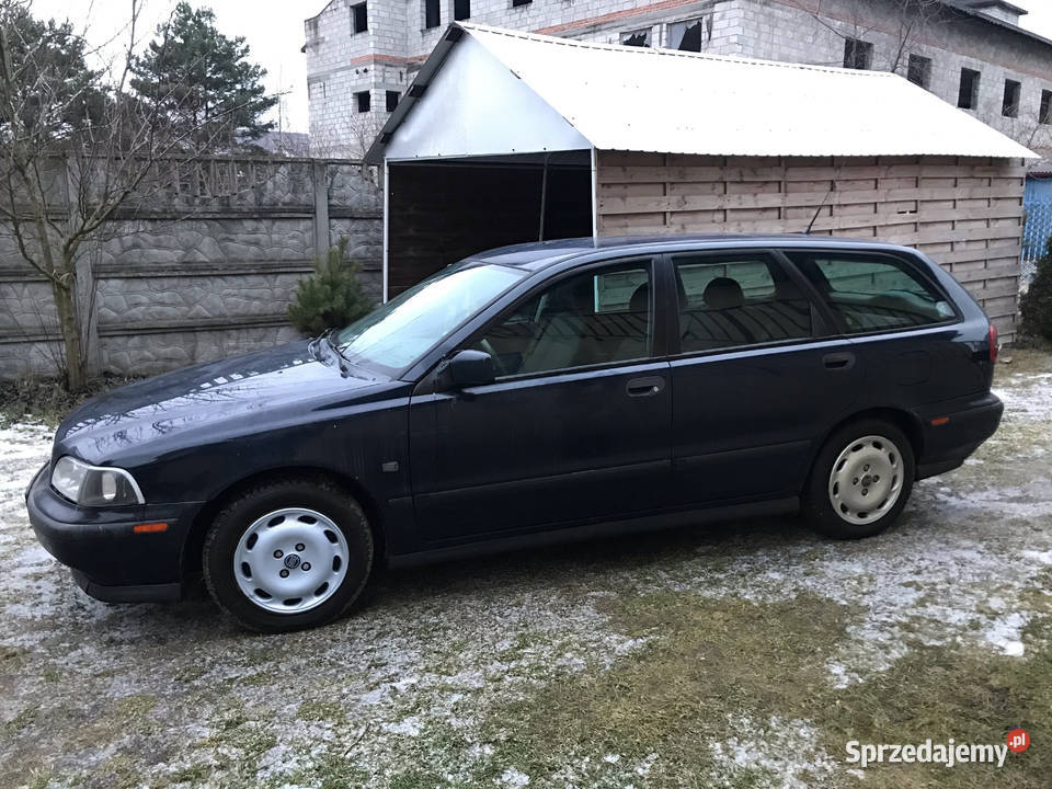 Volvo V40 20 benzyna automat klimatyzacja mazowieckie Józefów