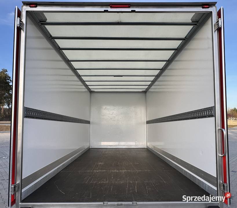 Iveco Daily 2022r35S18 30 HIMATIC Kontener 9 Daleszyce sprzedam