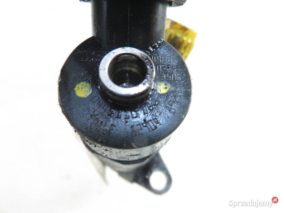 WTRYSKIWACZ CITROEN C4 I 16 HDi 0445110239