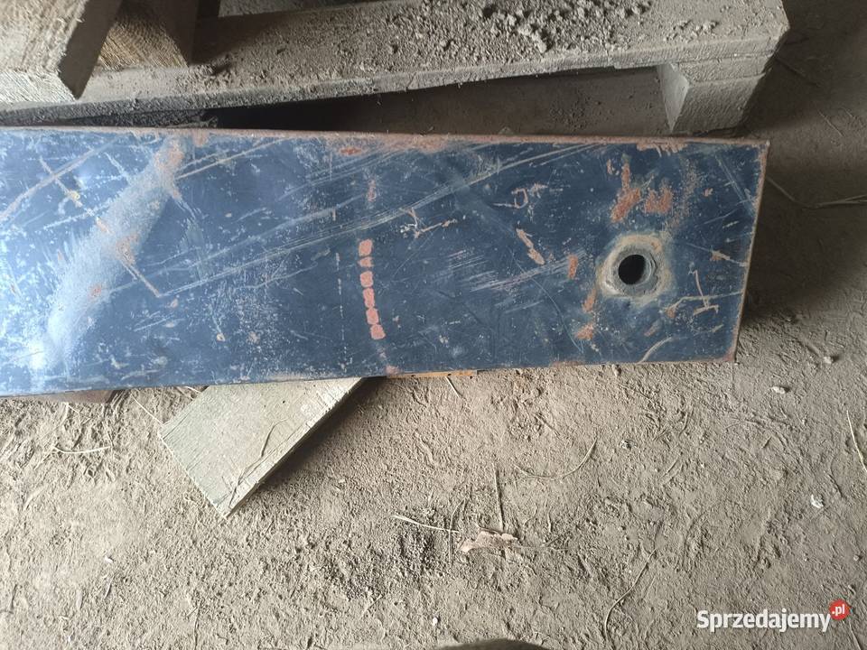 Podsiewacz dozownik nawozu 4 rzędowy Kraków