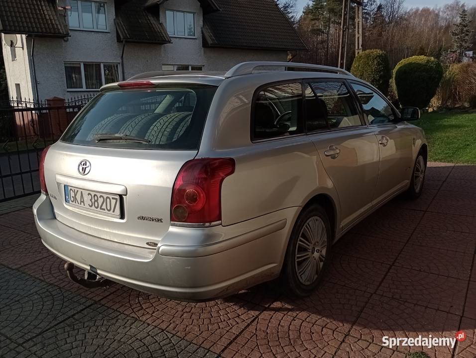 Toyota Avensis radio Kartuzy