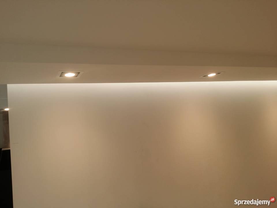 Wykończenia wnętrz Elewacje Remonty Budowa domów usługi budowlane