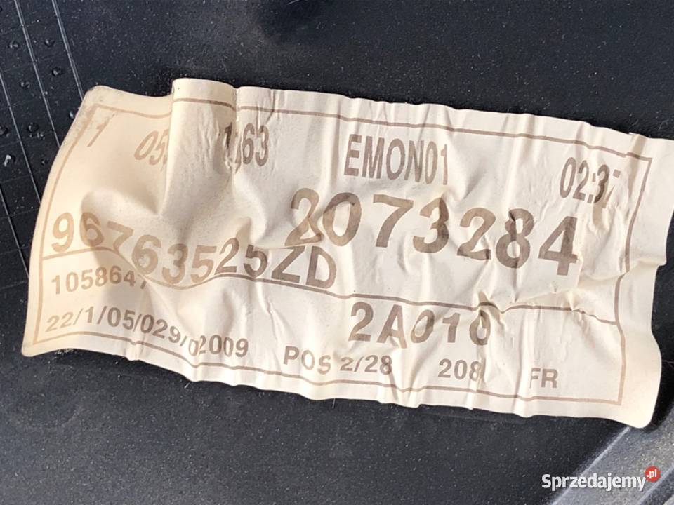 BOCZEK DRZWI PRAWY PRZÓD PEUGEOT 208 I Hatchback