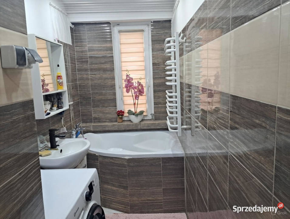 Mieszkanie 61m 3 pokoje 2 lazienki balkon