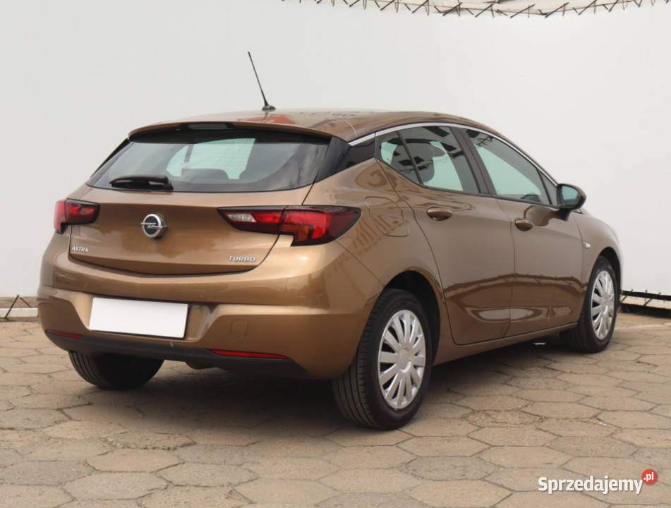 Opel Astra 14 T manualna Łódź