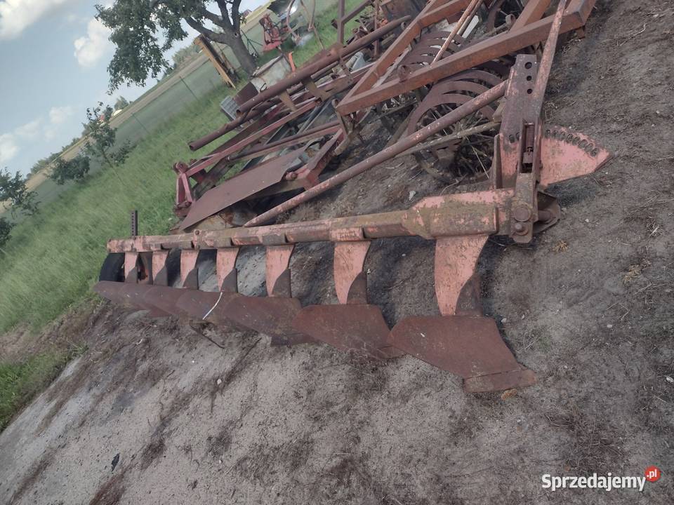 Pług podorywkowy 7 6 4 skibowy Luboniek