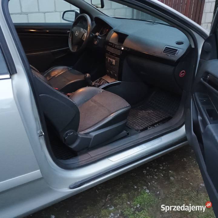 Opel Astra GTC 16 Benzyna 2005 Zamiana Bychawa