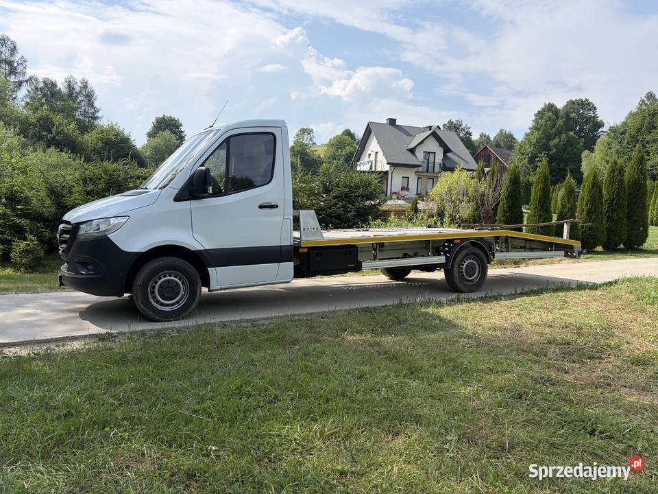 MercedesBenz Sprinter Mercedes 316 907 Laweta Mercedes-Benz Mercedes-Benz Korzenna