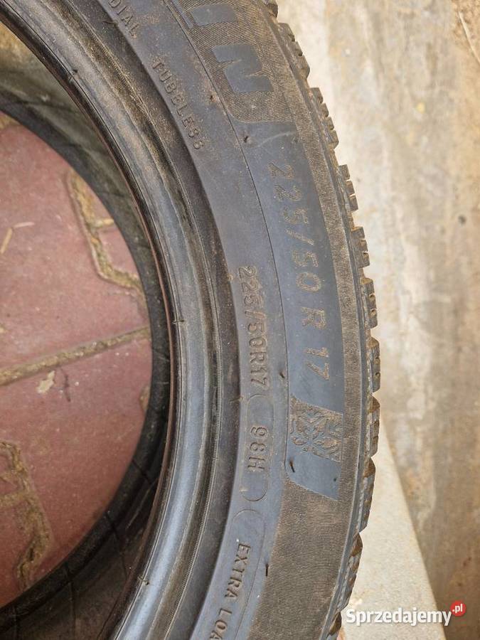 Opona Michelin Alpin 6 22555 r17 50 Przysieka