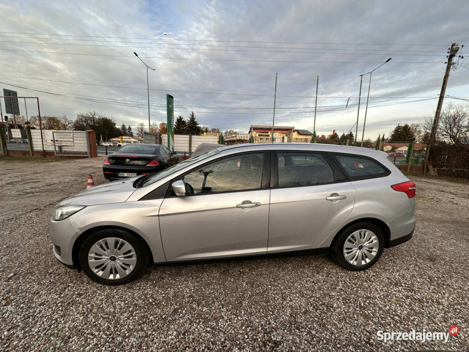 Ford Focus Salon PolskaII właścicielUszkodzony Focus Warszawa