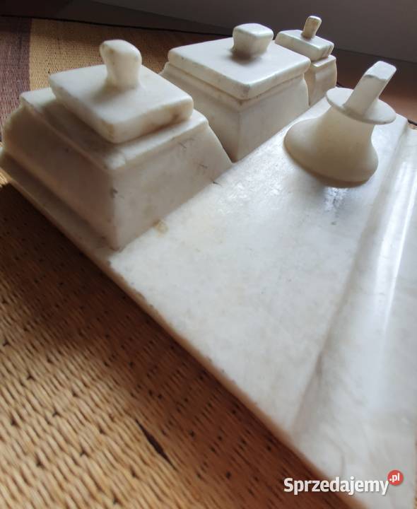 PRZYBORNIK NA BIURKO z alabastru przedwojenny Lublin