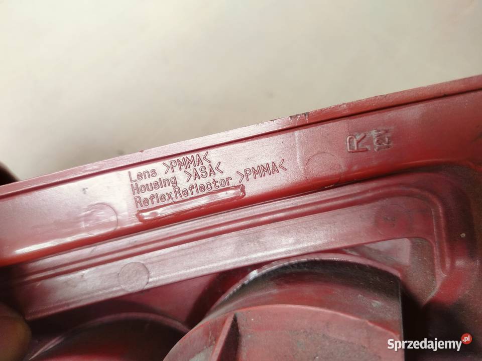 Lampa Toyota Auris lewy tył świętokrzyskie Włoszczowa sprzedam