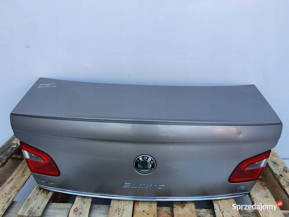 Skoda Superb II TYLNA KLAPA BAGAŻNIKA 9202 LF8H osobowe Janów