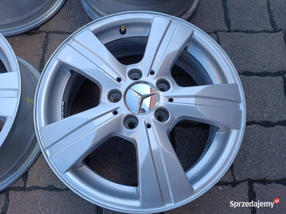 Komplet 4 sztuki Alufelgi r16 felgi aluminiowe Średnica 16" Częstochowa