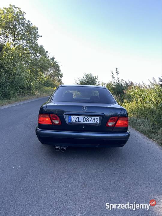 Mercedes w210 e230 Klasa E Mercedes-Benz Złotoryja
