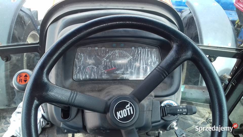 Ciągnik KIOTI 904 Opoczno