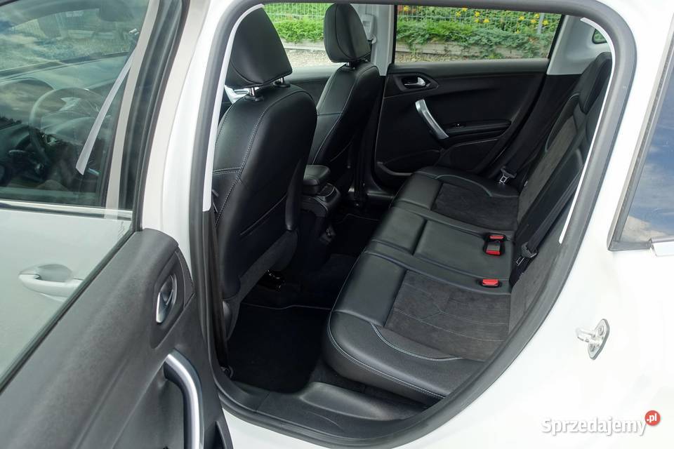Peugeot 2008 12 130 Crossway LIFT Bezwypadek wielofunkcyjna kierownica Buczkowice