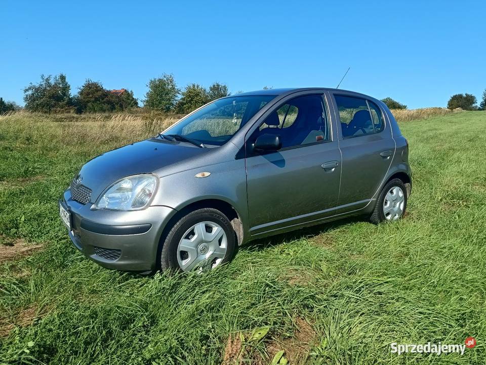 Toyota Yaris sprawna tania do jazdy dobrze manualna
