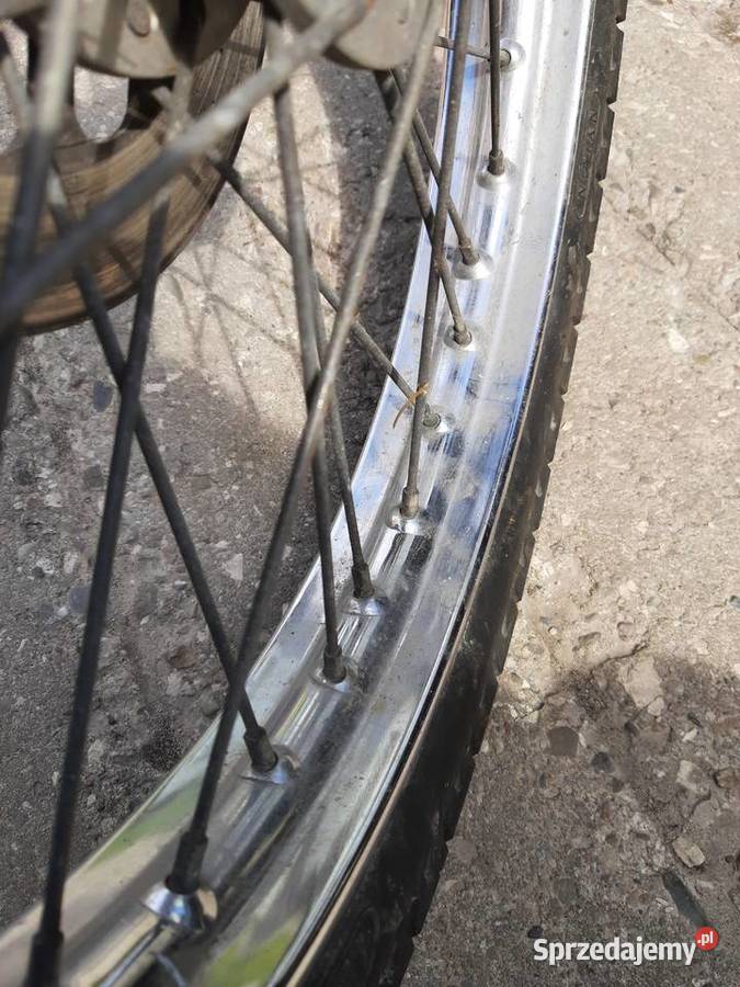 Kolo przednie suzuki gn 125 250 tarcza