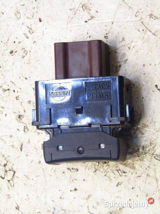 PANEL PRZYCISK PODGRZEWANIA FOTELA NISSAN