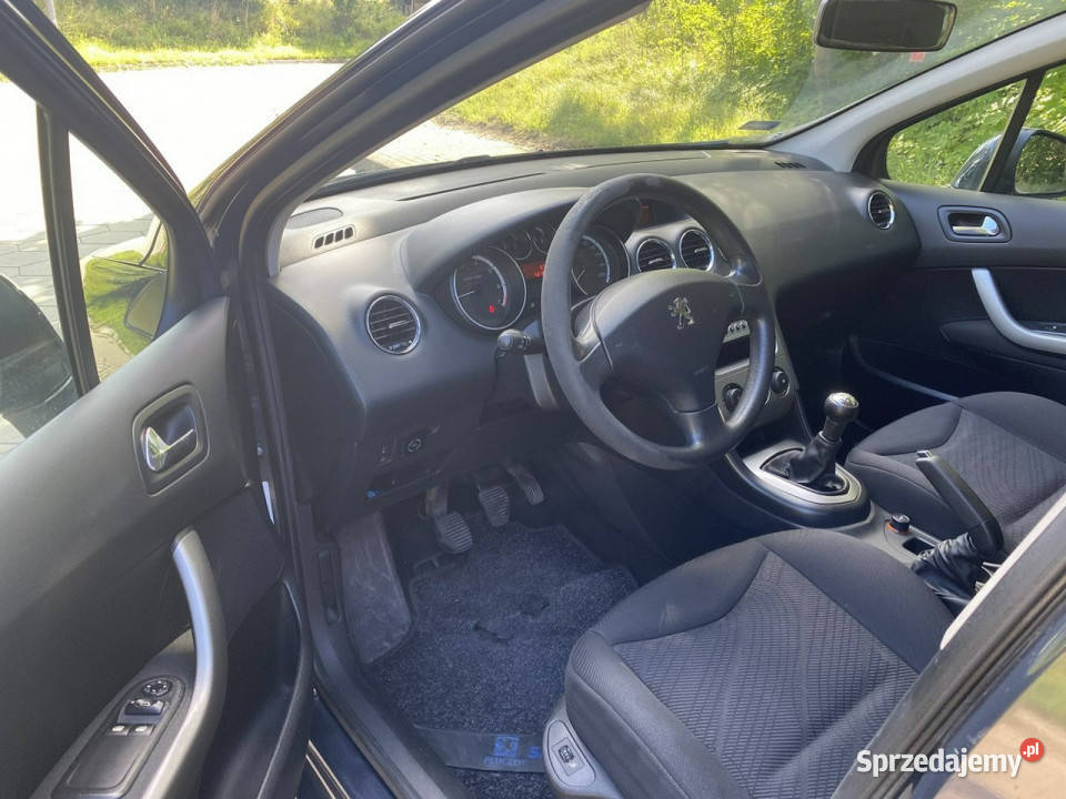 Peugeot 308 Peugeot 308 Zarejestrowany Benzyna centralny zamek wielkopolskie Gostyń sprzedam