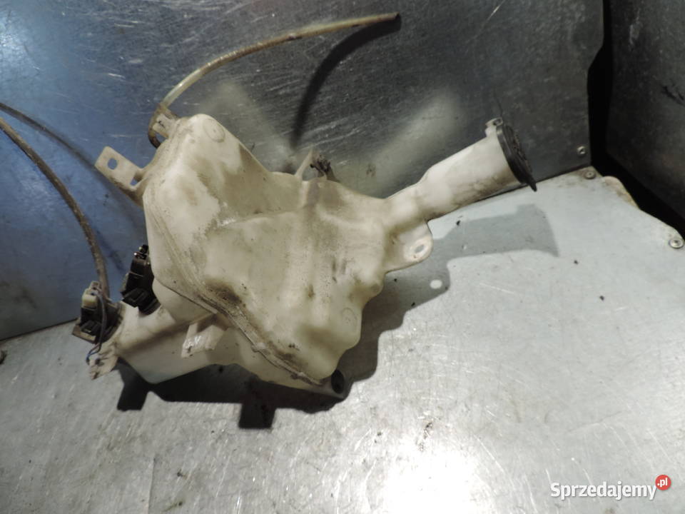 ZBIORNICZEK SPRYSKIWACZY SUBARU JUSTY 4 Zbiorniki płynu do spryskiwaczy