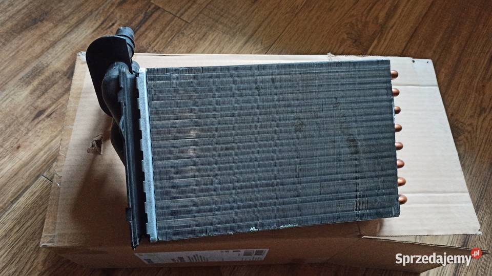 Opel Corsa 12 Nagrzewnica chłodnica 70818689 Chłodnie wody Rzeszów