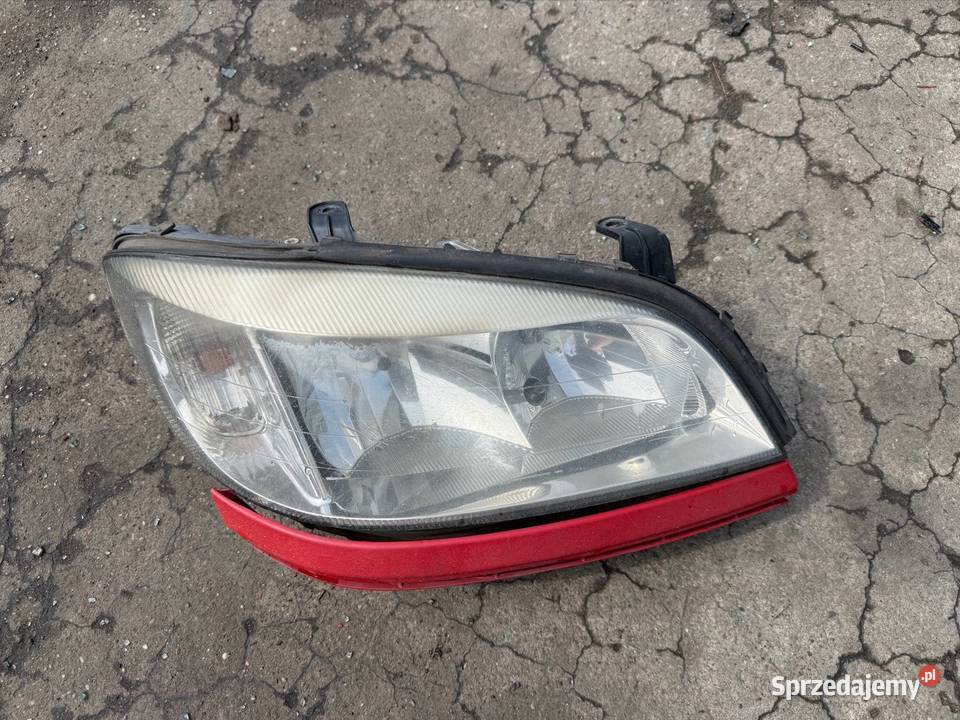 Lampa przód prawa Opel Zafira A Lampy przednie Ostrów Wielkopolski